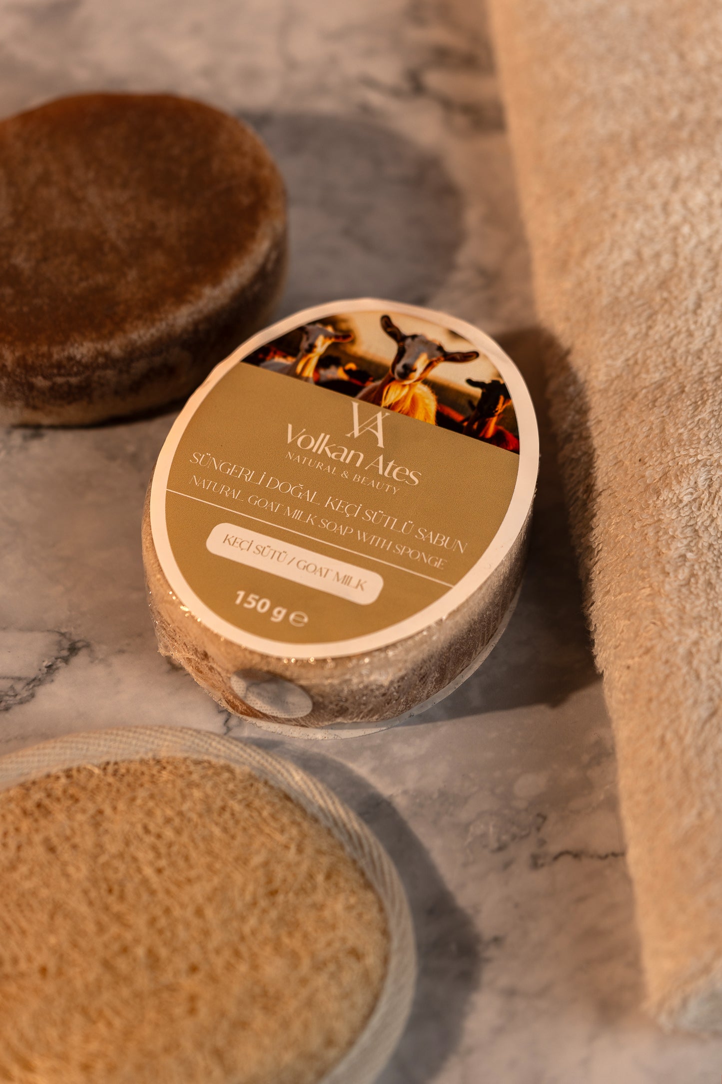 صابون إسفنجي بحليب الماعز
