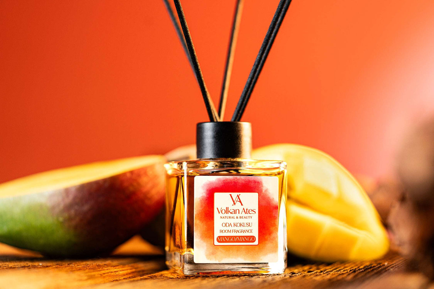 MANGO ROOM FRAGRANCE WITH BAMBOO STICK 110 ML