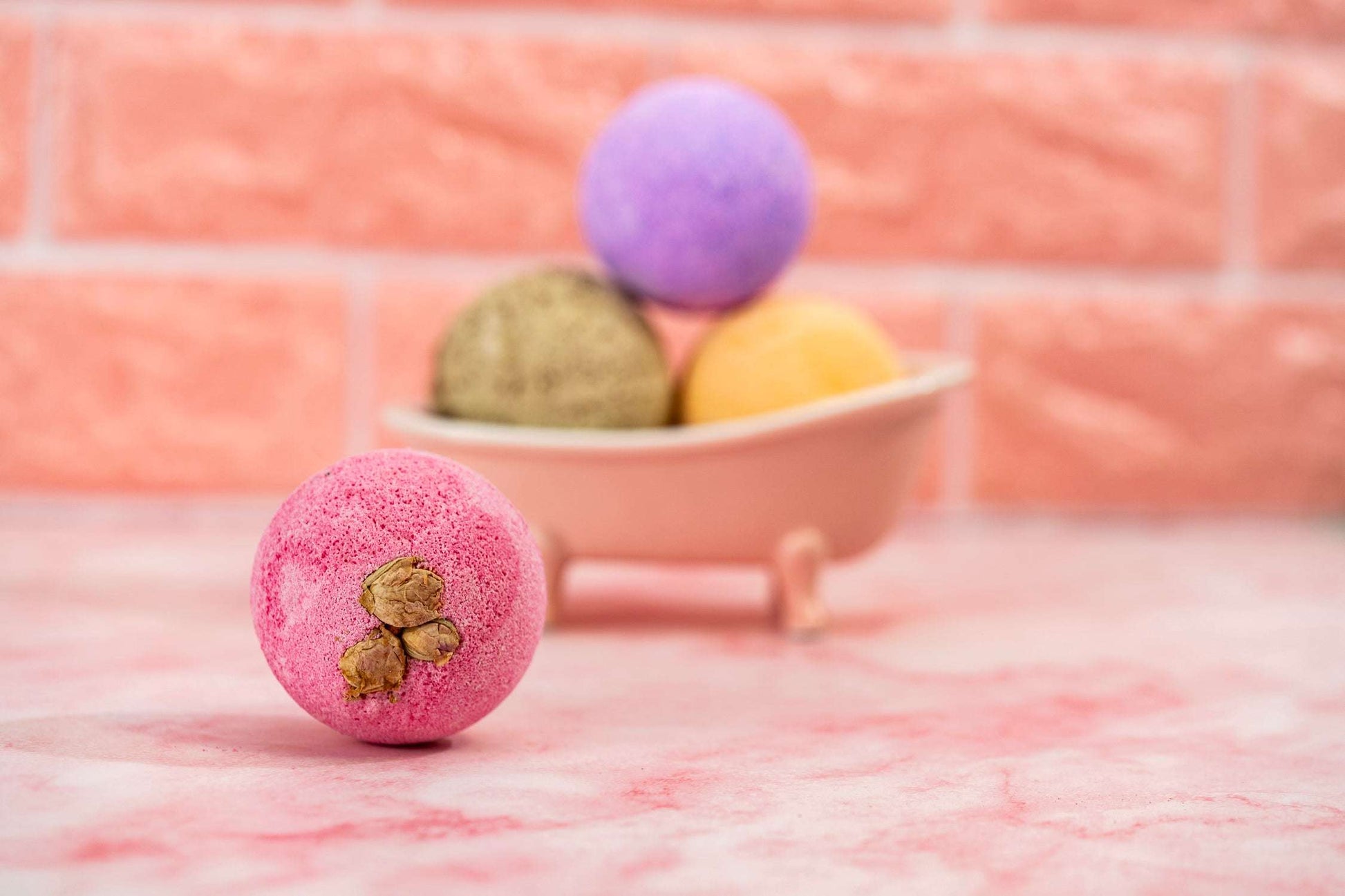 BATH BOMBS 4 X 125 GRAM
